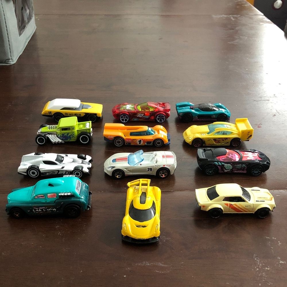 Hot Wheels Variety of Unique Cars Set (12)